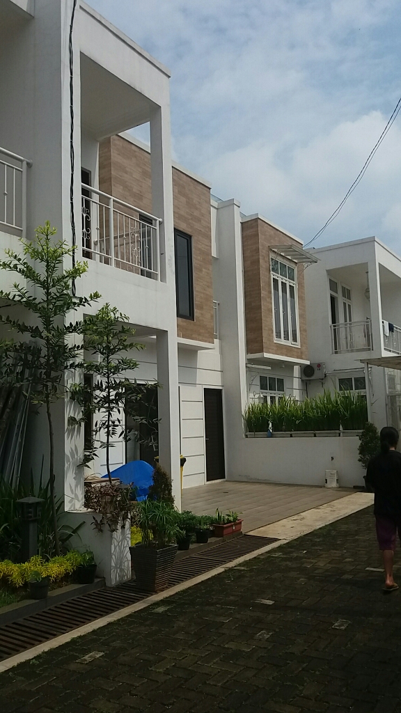 Dijual Cepat 3 Unit Rumah  Minimalis  Di Cipinang Jakarta  